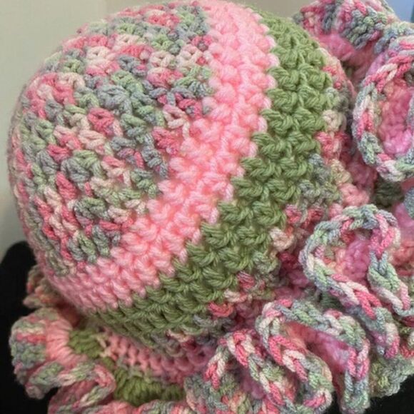 Handcrafted Crochet Pink/Green ruffle bucket hat - Picture 4 of 4